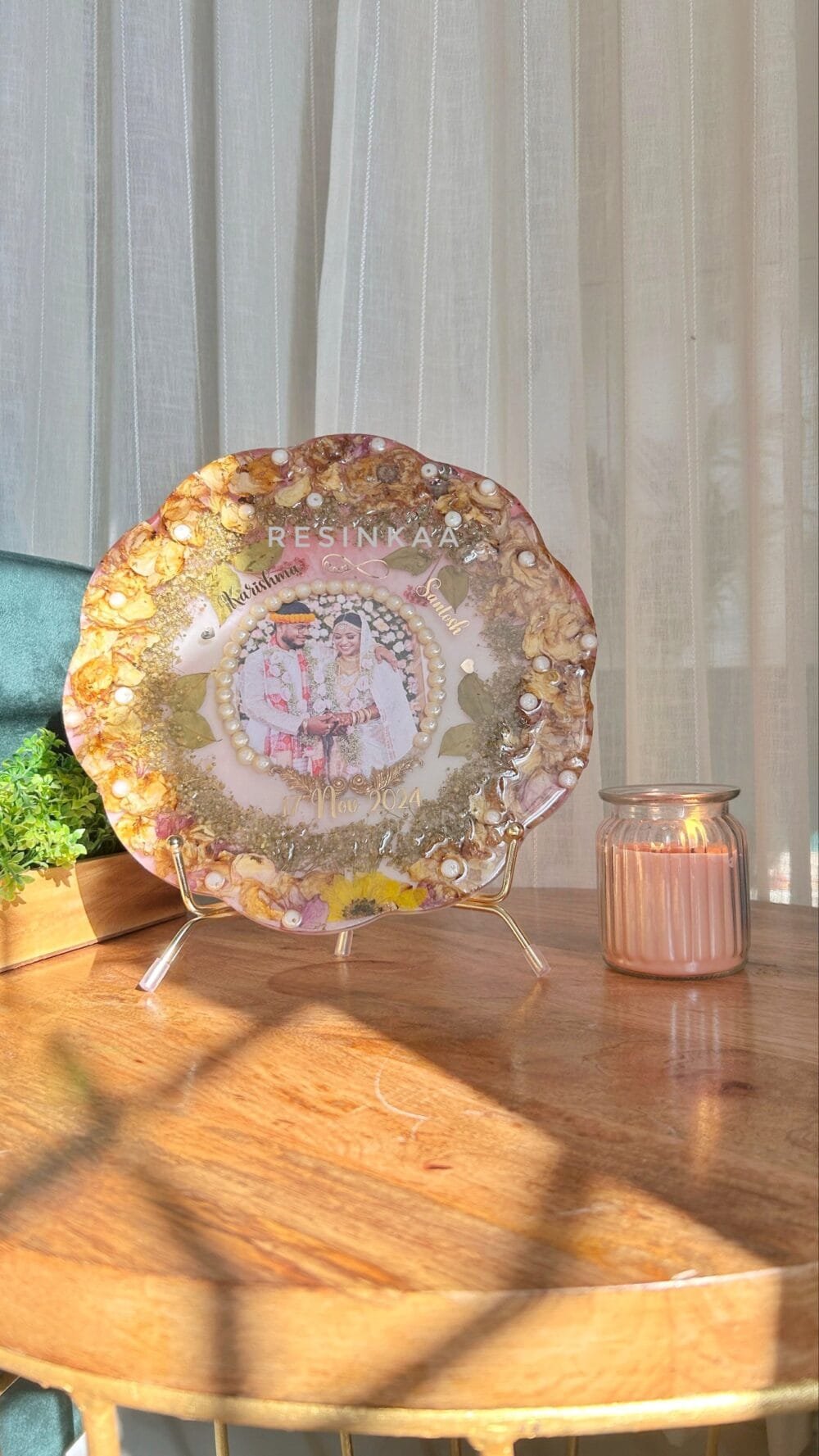 12:inch flower shaped frame - Image 2